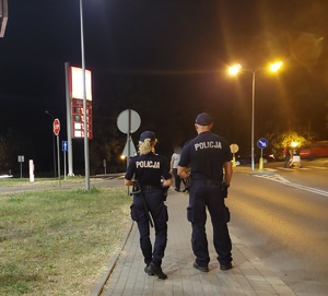 patrol pieszy policjantów