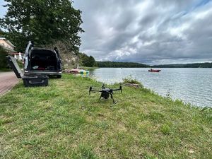Akcja poszukiwawcza na jeziorze Czos