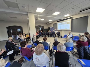 osoby uczestniczące w debacie