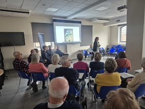 osoby uczestniczące w debacie